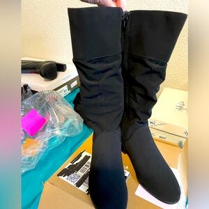 Style and co. black scrunchie boot size 6